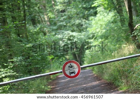 Do not pass
