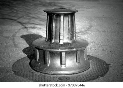 Dock Capstan