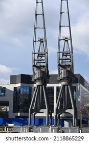 dockside cranes built by stothert and pitt limited Bath, shown here in millwall outer dock
