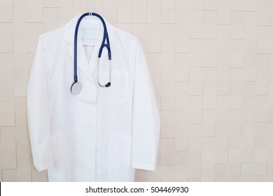 76,949 Doctors clothes Images, Stock ...