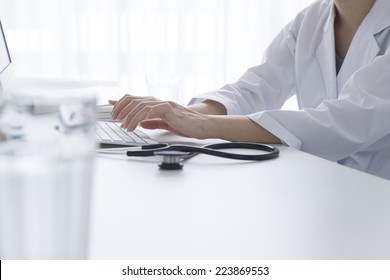 Doctor and computer
