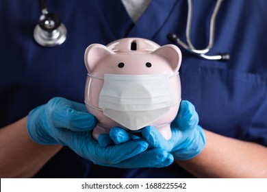 Ärztin oder Krankenschwester, die chirurgische Handschuhe trägt, Schweinegrippe Bank trägt medizinische Gesichtsmaske.