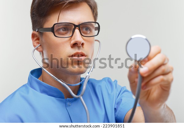 Doctor Stethoscope Hands 스톡 사진 지금 편집 223901851