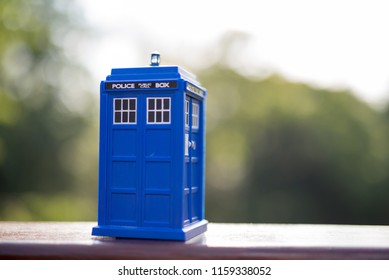 Doctor Who TARDIS 