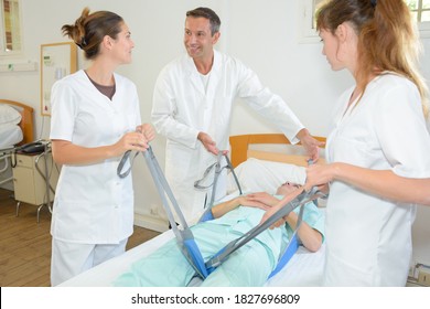 4,768 Patient transfer Images, Stock Photos & Vectors | Shutterstock