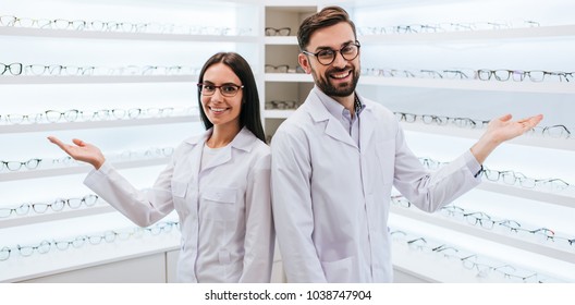 1,350,148 Eye care Images, Stock Photos & Vectors | Shutterstock