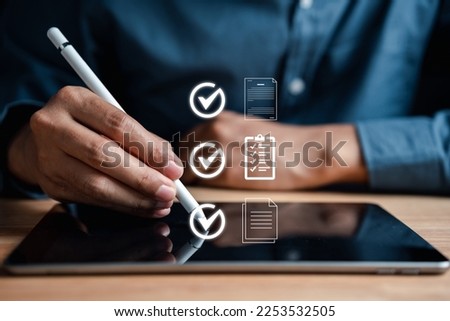 Document Management System, online documentation database and process automation to efficiently manage files, knowledge and documentation in enterprise with ERP. Corporate business technology, DMS