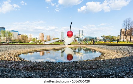 Documentary Editorial Minneapolis, Minnesota/ USA 05.07.18   Spoon Bridge And Cherry At Sculpture Garden By The Walker 