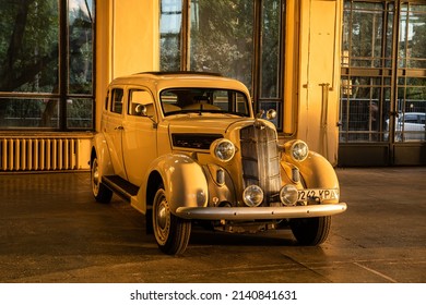 Dodge D2 Sedan 1936 Year At Old Car Land Festival Kiev Ukraine October 2018