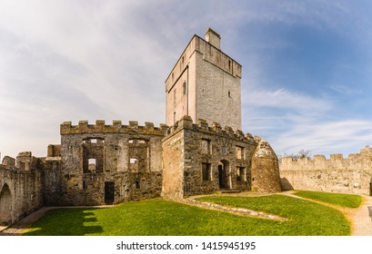 Doe Castle, County Donegal, Ireland