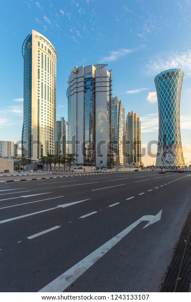 DOHA, QATAR -22 Nov 2018 - View of the
modern Doha skyline on West Bay. The capital of Qatar includes many
supertall highrise
skyscrapers.