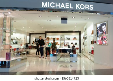 michael kors shops in qatar