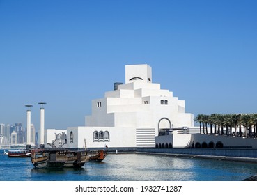 Doha, Qatar - 31st Dec 2016: Museum Of Islamic Art And Skyline Of Modern Doha, Arab City Which Has Sprung Up In Its Full Glamour. 