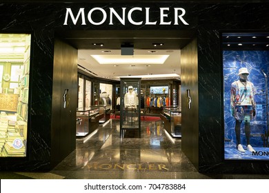 moncler store