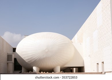 DOHA, QATAR - NOV 19: Weill Cornell Medical College At The Doha University Campus. November 19, 2015 In Doha, Qatar, Middle East