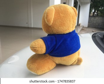 Doll that is brooding due to a broken heart