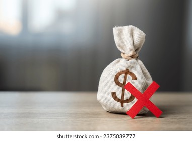 Dollar money bag and red X. Refusal to pay. Prohibition on payment. Prohibition on payments in dollars. Dedollarisation. Ban on dollars. Diversification foreign currencies exchange reserves.