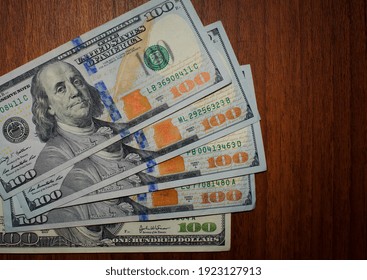 dollars banknotes on the table, close-up. U.S. dollars. 500 American dollars. paper money, currency, cash. concepts of finance, payments, commerce, financial transactions, prosperity. background