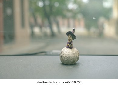 The Dolls In Car