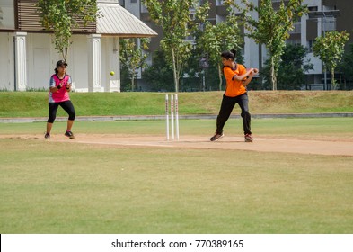 Dombivali, India- 16th April, 2017. Girls From Palava City Playing Cricket At The 'Palava Womens Cricket League' Matches.