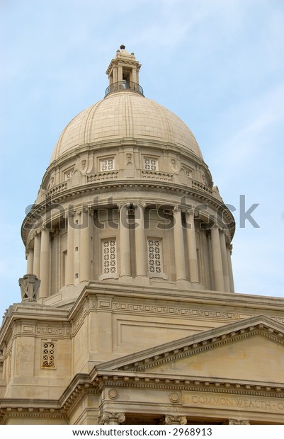 Dome State Capitol Building Frankfort Kentucky Stock Photo 2968913 ...