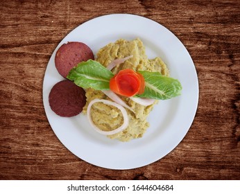 Dominican Mangu With Salami And Cheese To Enjoy