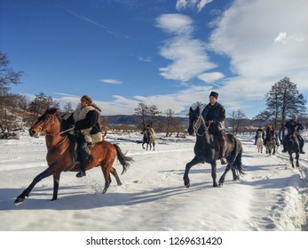 Domnesti Romania December 2018 Horsemen Wearing Stock Photo 1269631420 ...