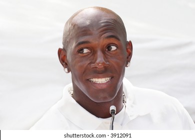 Donald Driver, Wide Receiver For The Green Bay Packers At A Charity Event