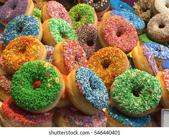 Donuts rainbow