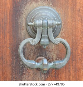 2,484 Italian door knocker Images, Stock Photos & Vectors | Shutterstock