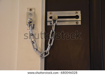 Door lock
