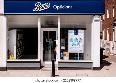 boots opticians king street