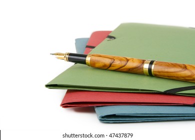 Dossier Folder And Pen