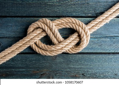 Double Figure Eight Knot. Rope Node