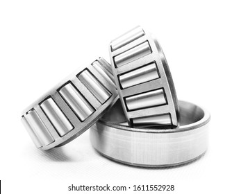 Double Row Of Tapered Roller Bearings Which Use For Rolling Element Bearings And Support Axial Forces