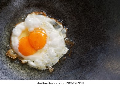 Double Yolk Eggs Frying Pan Thai Stock Photo 1396628318 | Shutterstock