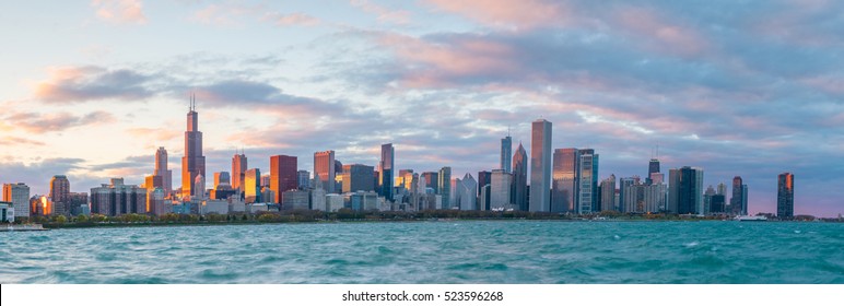 Downtown chicago skyline at sunset Illinois, USA - Shutterstock ID 523596268
