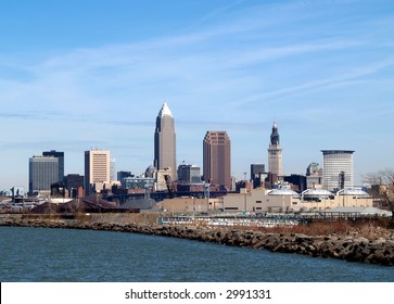 403 Cleveland skyline lake erie Images, Stock Photos & Vectors ...