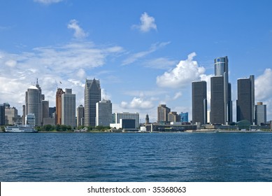 Downtown Detroit seen across the Detroit River from Windsor, Ontario, Canada.