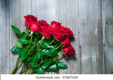Dozen Roses Images Stock Photos Vectors Shutterstock