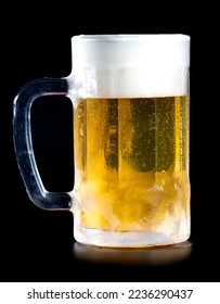Draft beer with a dark background for ad montage.
