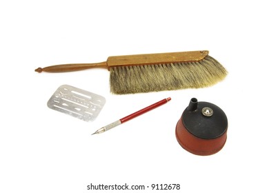 Drafting brush