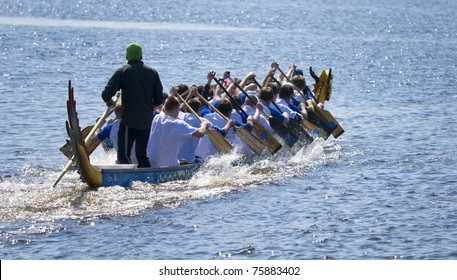 Dragon Boat Racing