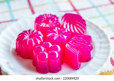 Dragon Fruit Agar Agar (Jelly) Dessert