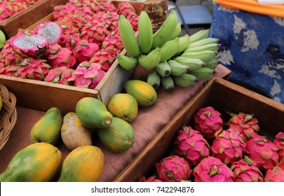 Dragon Fruits And Bananas At Farmer's Market