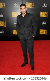 Drake At The 2009 American Music Awards Arrivals, Nokia Theater, Los Angeles, CA. 11-22-09