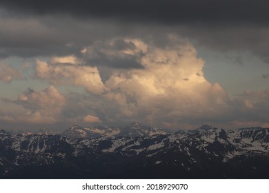 Dramatic cloud scene in mountains