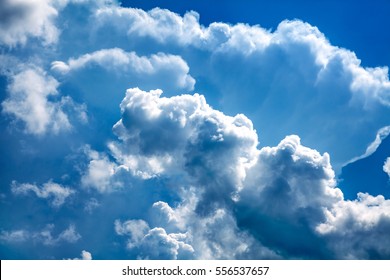 雲 かわいい の写真素材 画像 写真 Shutterstock