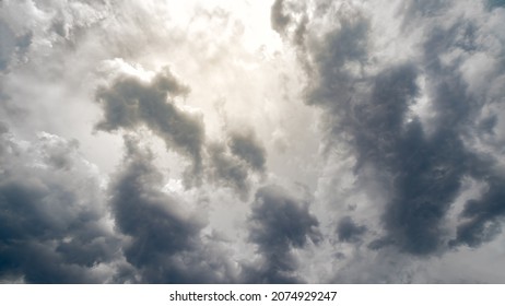 Dramatic cloudy sky. Clouds flying over the horizon, cloudscape