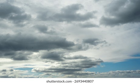 Dramatic Cloudy Sky over Countryside Fields – Natural Background